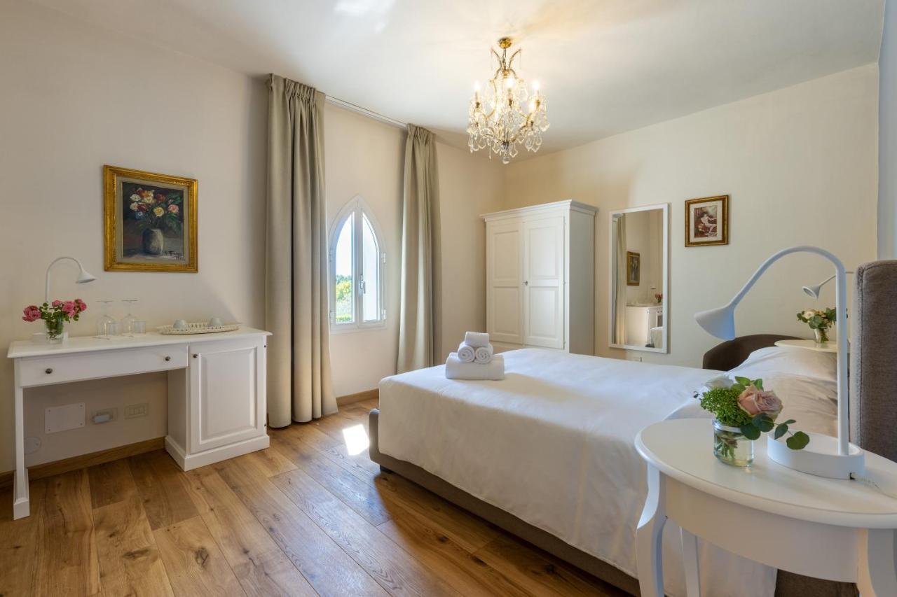 Ninfeo Dell' Arancera Bed & Breakfast Calci Ngoại thất bức ảnh